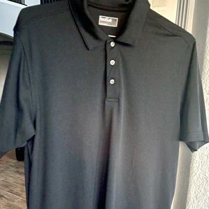 Great shirt. Great condition.